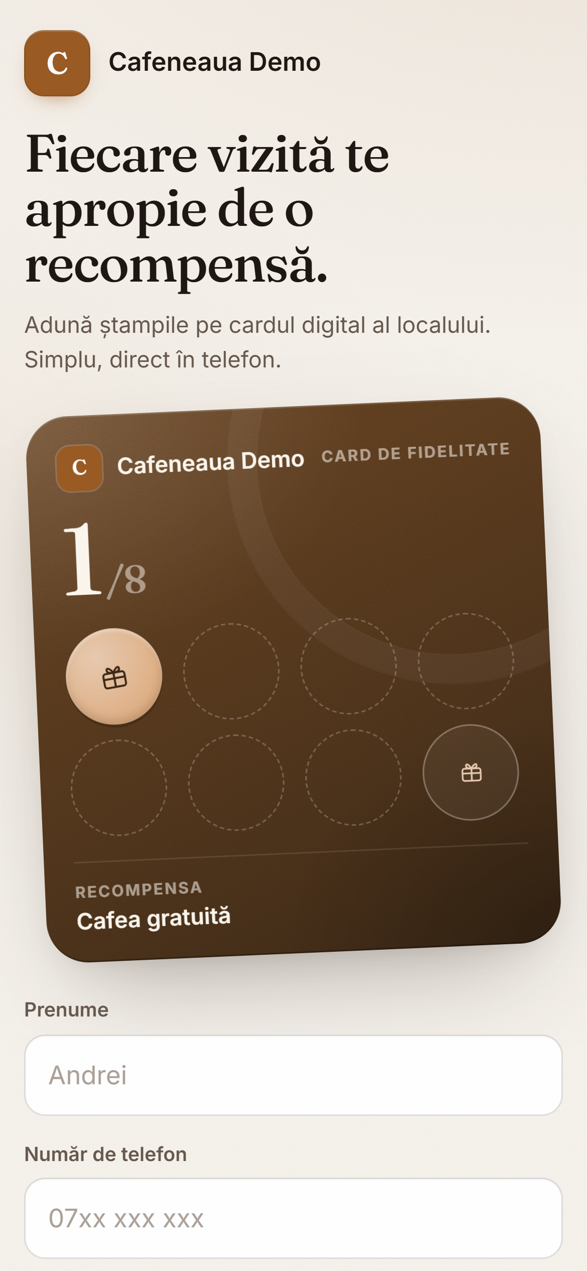 Ecranul de înscriere: prenume, număr de telefon și previzualizarea cardului.